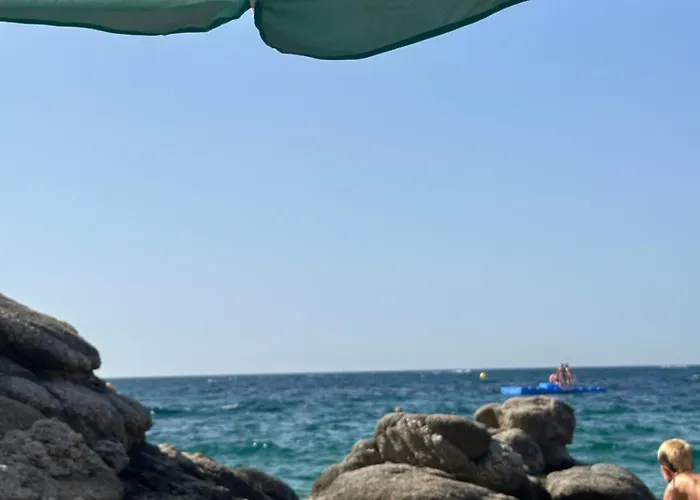 Beachfront Studio, Sea Views, Rooftop Terrace, Playa De Aro アパート