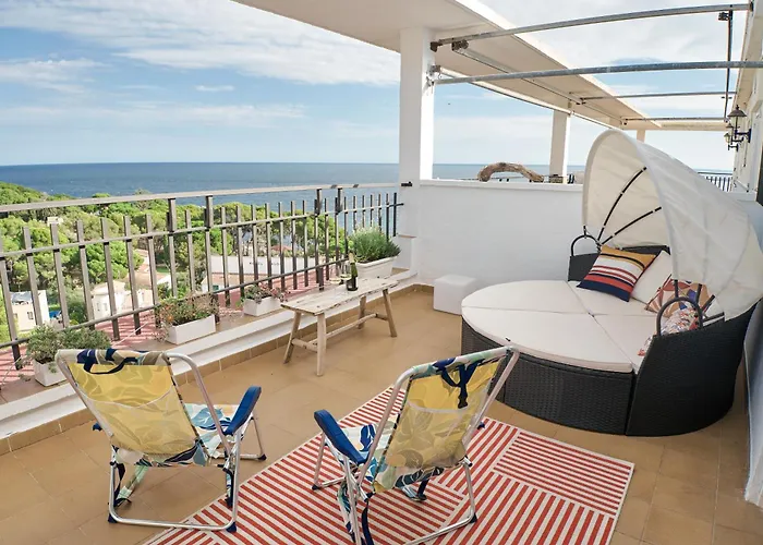 アパート Beachfront Studio, Sea Views, Rooftop Terrace, Playa De Aro *