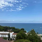 Beachfront Studio, Sea Views, Rooftop Terrace, Playa De Aro *