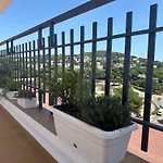Beachfront Studio, Sea Views, Rooftop Terrace, Playa De Aro