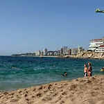 Beachfront Studio, Sea Views, Rooftop Terrace, Playa De Aro * Platja d'Aro