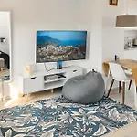Beachfront Studio, Sea Views, Rooftop Terrace, Playa De Aro Διαμέρισμα Platja d'Aro