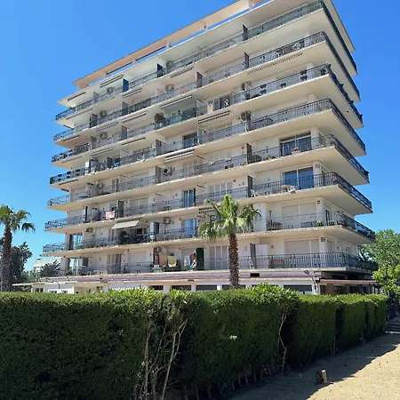 Beachfront Studio, Sea Views, Rooftop Terrace, Playa De Aro
